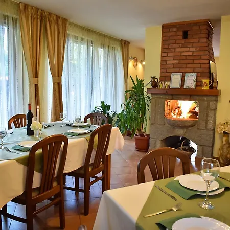 Lina Hotel