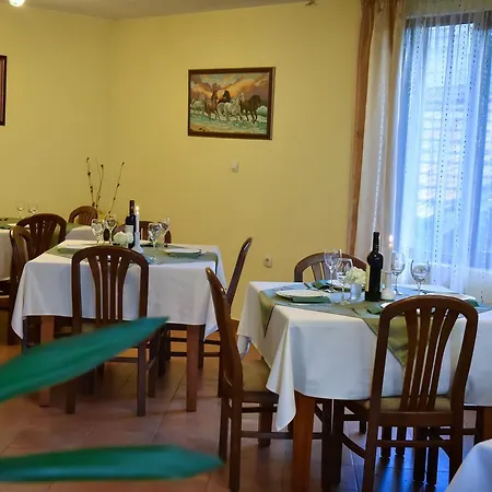 Lina 호텔 반스코